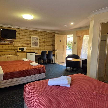 Cotswold Motor Inn Toowoomba Exterior foto