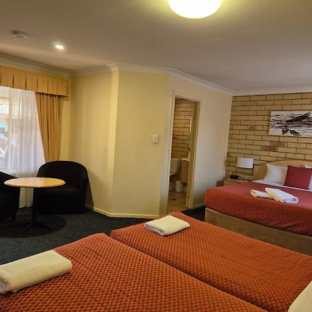 Cotswold Motor Inn Toowoomba Exterior foto