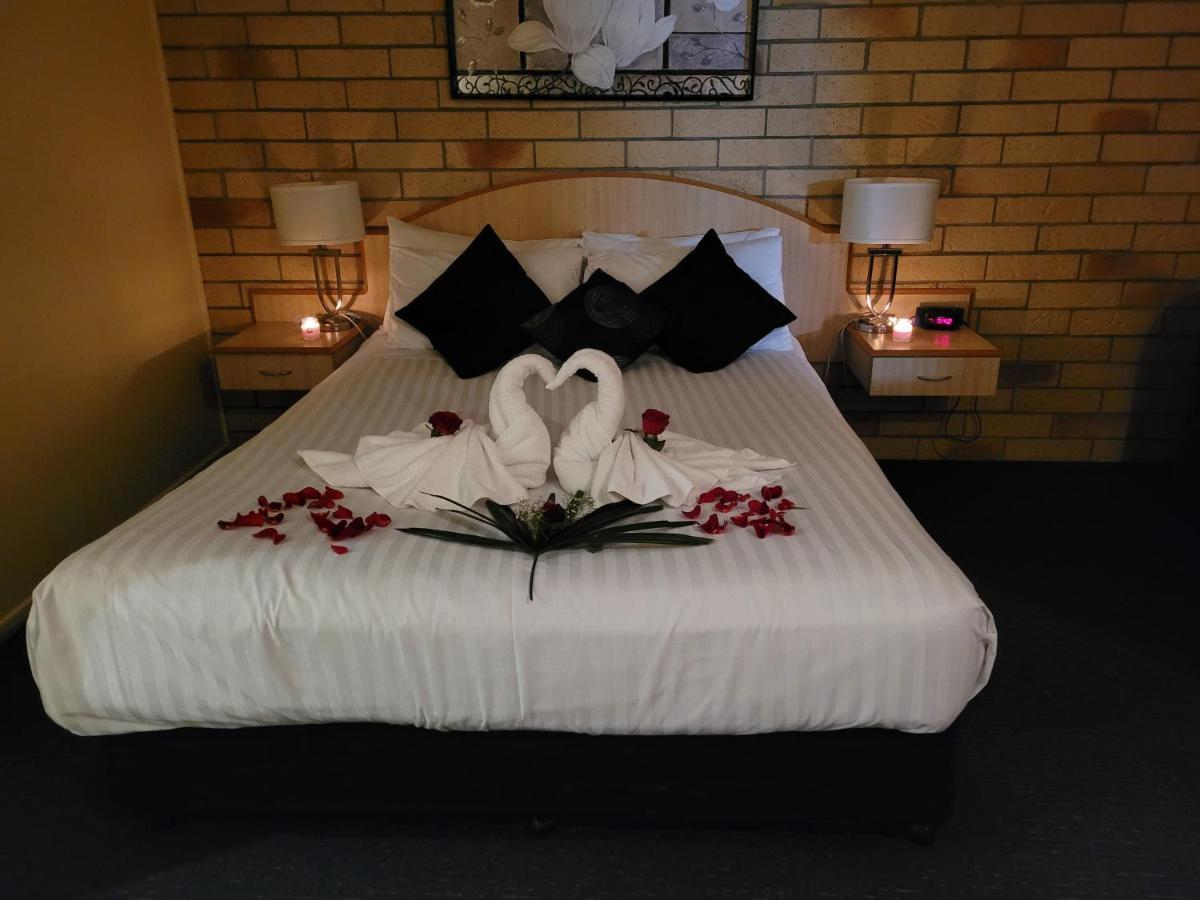 Cotswold Motor Inn Toowoomba Exterior foto
