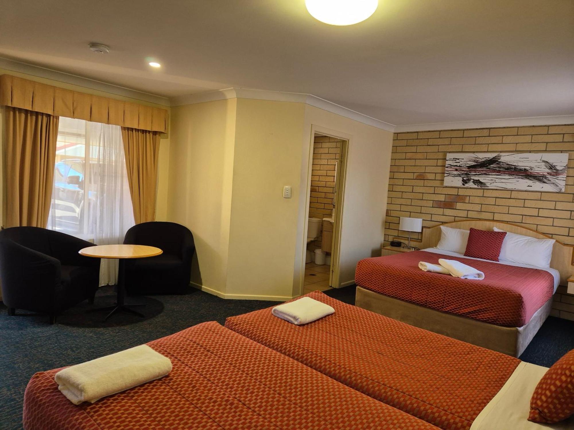 Cotswold Motor Inn Toowoomba Exterior foto