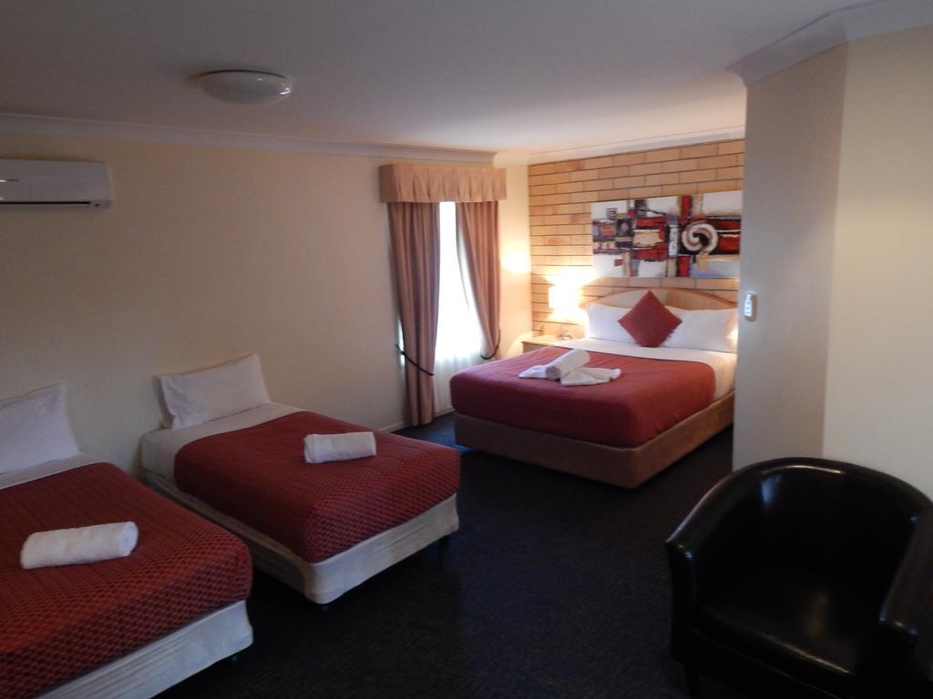 Cotswold Motor Inn Toowoomba Exterior foto