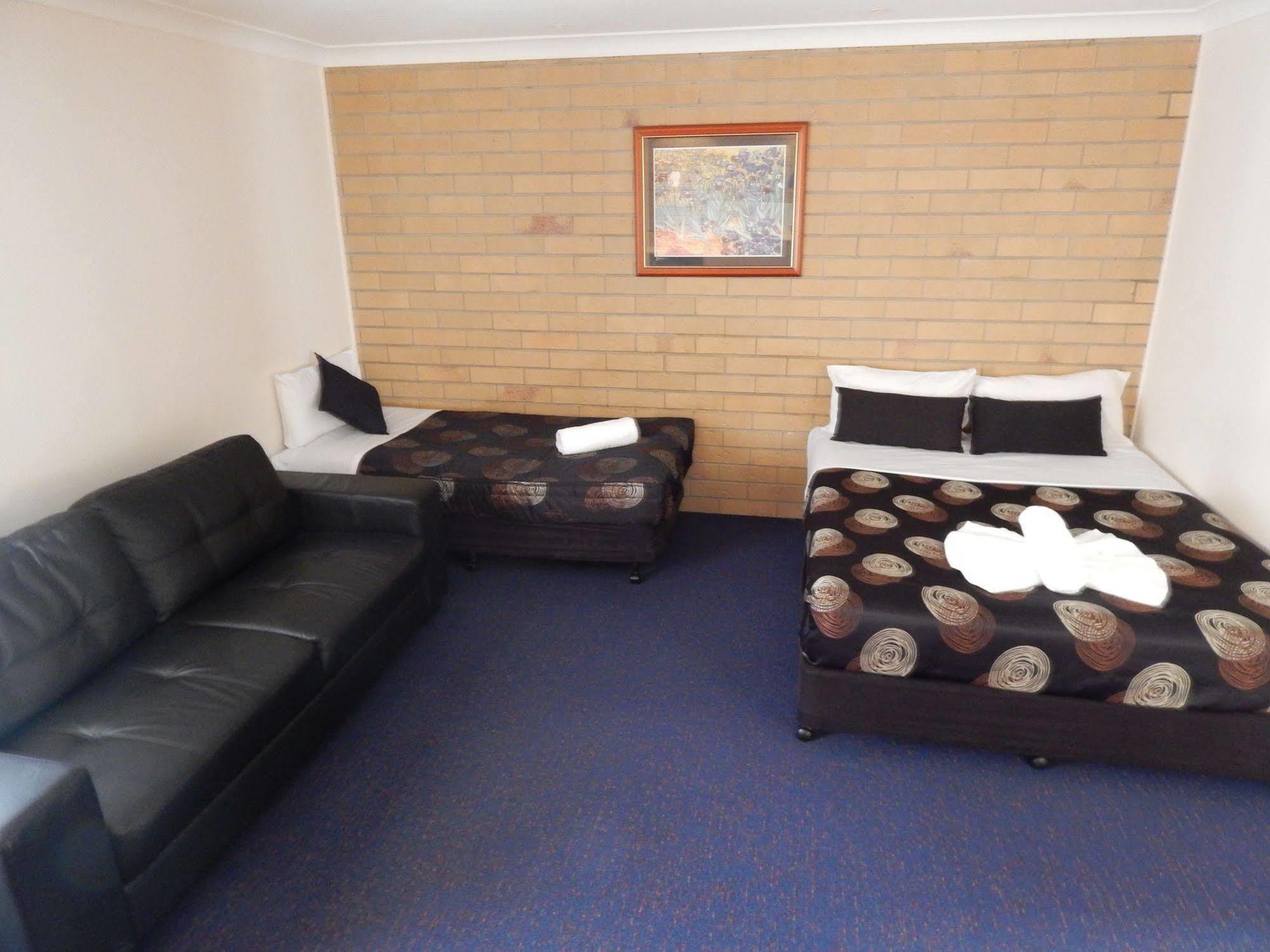 Cotswold Motor Inn Toowoomba Exterior foto